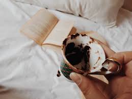 Oyle Tutuyorsun Ki Gozumde Hamd Olsun Hasret Cekiyorum Alinti Kitapyorumu Okudumokuyun Siir Kitap Book Bookstagram Cahitzarifoglu Hasret Ozlem