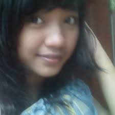 dwi sari indah (@dwisari_indah)