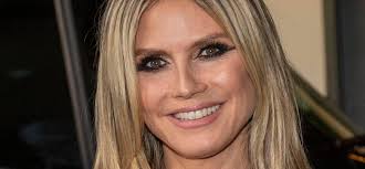 Hailee and kendra passes review she took a bit long time to