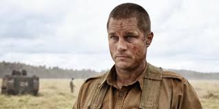 Cm, date de naissance, couleur des cheveux, couleur des yeux, nationalité. Timeless Warrior Travis Fimmel Talks Danger Close Future Projects Interview