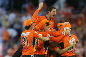 Find out the in depth batting and bowling figures for perth scorchers v sydney sixers in the australian big bash league on bbc sport. Big Bash Final 2015 Complete Breakdown Of Perth Scorchers Vs Sydney Sixers Bleacher Report Latest News Videos And Highlights