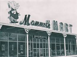 Mammoth Mart Framingham Ma Founded 1956 Mammoth Mart Was A Discount Department Store Chain Located In The Northea Mammoth Rhode Island History New Bedford