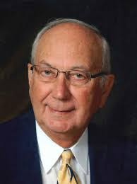 Lukas Russell's Instagram, Twitter & Facebook