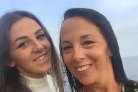 The mum and daughter from Pontefract who perform burlesque together in  cancer survivors dance troupe