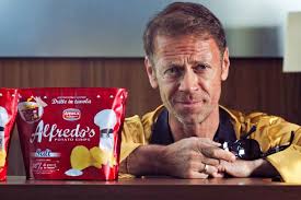 Rocco Siffredi e lo spot delle patatine Amica Chips: critiche da una  lettrice