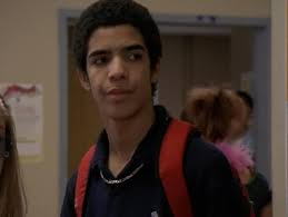 Image is a cellphone message between someone and a person named Drake.  Person 1 is in white and