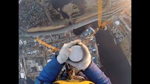 Основное меню будет представлено традиционной русской кухней. 462m Lakhta Center Top Montazhniki Na Shpile Lahta Centra Youtube