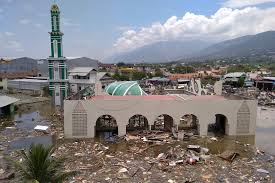 This earthquake occurred along a thrust fault in the subduction zone where the indian tectonic plate is going below the overriding burmese plate. Tsunami And Earthquake In Indonesia Kill Nearly 400 Officials Say The New York Times