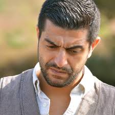 De bunker" Verloren Zoon (TV Episode 2015)