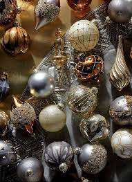 Christmas decor diy holiday decor garland decor christmas christmas porch decor christmas decorations christmas planters christmas christmas cheer cordless garland | frontgate. 200 Frontgate Ideas Frontgate Christmas Decorations Holiday Decor