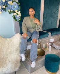 Alx On Instagram Still In Awe Of This Place After So Many Visits Awelondon Streetwear Fashion Women Fashion Inspo Outfits Cute Casual Outfits