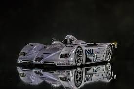 Bmw V12lm Le Mans Winning Car In 1999 Car Guys Automotive Art Bmw