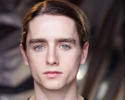 Holly Kendrick (@HollyWiltons)