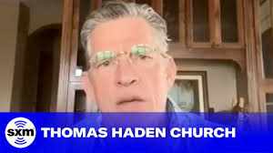 Thomas Haden Church Reacts to 'George of the Jungle' Co-Star Brendan  Fraser's Oscar Win