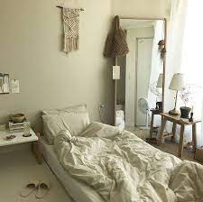 6 Creative Tips On How To Make A Small Bedroom Look Larger Dream Bedrooms Aesthetic Bedroom Small Bedroom House Interior