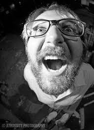 Alex Samayoa's Instagram, Twitter & Facebook