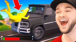 shorts #fortniteshorts #fortnite SKIN fantasmal pobre arbustin se la comio  toda en FORTNITE