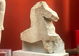 The primary carving stones are italian alabaster, either translucent white (where light will pass through the stone) or opaque white (where light will not penetrate the stone), and soapstone (talc block) which will be mostly light and dark green in color. Gareth Harney On Twitter Over 2 500 Years Ago A Greek Sculptor Began To Outline This Sculpture Of A Horse But Never Completed It The Rough Shape Was Incised And Roughly Cut Around