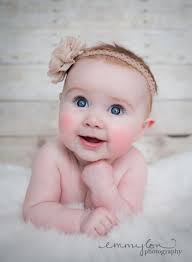 5 Month Old Pose Emmylou Photography Yahoo Com 5 Month Baby 5 Month Old Baby Baby Girl Pictures