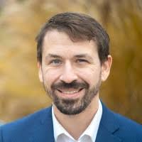 5600+ Profile mit dem Suchbegriff „Oros“