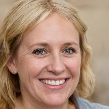 Eva Steiner's Instagram, Twitter & Facebook