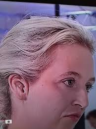 Will auch mal Koch spielen. Bei uns gab es heute Blumkohlbombe zum  Abendessen