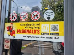 McDonald's 'phủ sóng' dịch vụ giao hàng McDelivery trên toàn hệ thống
