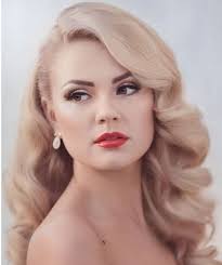 A modern take on the a few years ago it was all about short textured haircuts. 60 New Years Eve Hairstyles Ideas Hair Styles Long Hair Styles Party Hairstyles