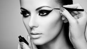 Whether it's smudged, winged, or barely there, eyeliner pulls together an eye makeup look in a way few other products can. Eyeliner Mistakes You Re Probably Making
