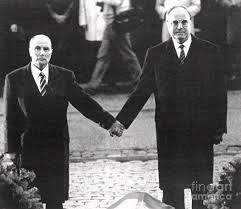 After algerian independence neither mitterrand nor his supporters when mitterrand was elected president in 1981, one of his administration's first. Francois Mitterrand And Helmut Kohl By Bettmann