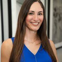 Jess Bender's Instagram, Twitter & Facebook