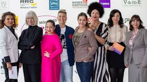 Erstmals tanzt frau mit frau dancing stars: Virginia Ernst News Hintergrunde Cash
