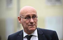 XV de France : Raphaël Ibanez devrait quitter son poste de manager général