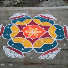8 pulli pongal panai kolam with sugarcane and turmeric bunch. 16 Best Pongal Kolam Designs That You Should Try In 2019