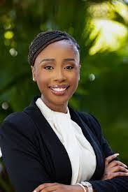 Elisha Jennings's Instagram, Twitter & Facebook