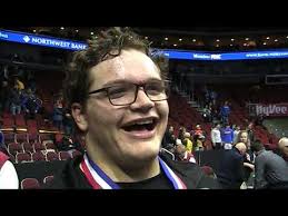 Caleb Sanders wins a state title, cracks a smile in the process