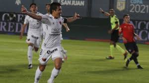 The club is best known for its football team, which plays in the primera división and is considered one of argentina's big five football clubs. Independiente Vs Colon Sf Resumen Goles Y Resultado As Argentina