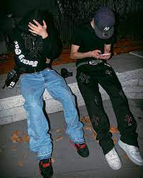 Twenty One | Jeans "Cruces 21" Black and blue 🥷🦋 Precio: 28.000 clp - 30  dólares TODAS LAS TALLAS DISPONIBLES✓ -(Disponible en nuestra página web)  -... | Instagram