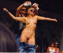 sporty  fit - Nebraska Coeds