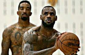 J R Smith Identifies Key Difference He S Seen In Lebron James Since Joining Lakers Lakers Daily