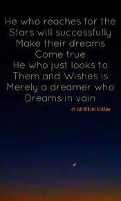 Reach For The Stars Motivationmonday Night Quote In Love Peace Dream Success Create Bekind Bey Monday Motivation Motivational Quotes The Dreamers