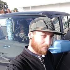 mike pickering (@mikepick82)