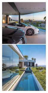 Luxury Mansions With Lots Of Cars Check The Pool Going All Around The House Only In Beverly Hills Darling Mansions Luxury Millionaire Homes Rich Home