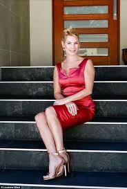 We review the recommended dating sites for australians by featuring detailed dating site reviews to help you. Three Opening Lines To Use On Dating Apps That Will Lead To Success Daily Mail Online