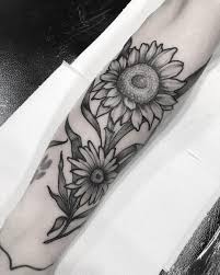 Veja mais ideias sobre tatuagem, idéias de tatuagem femininas, tatuagens femininas no braço. Tatuagem Feita Por Jubba Oliveira De Sao Paulo Girassol Em Blackwork No Braco Tatuagens De Girassol Tatuagem Tatuagem No Braco