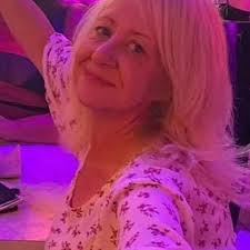 How to get permanent vinyl to stick to glitter cardstock?