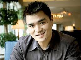 Jose Vargas' driver's license revoked by Washington state