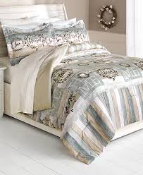 Designs include toile bedding, tropical linens, floral, luxury bedding, girls and boys comforters, and duvet covers. Unique Comforters And Bedspreads Cheap Quilt Sets The Lakeside Collection