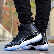 Air Jordan 11 Probably My Favorite Model Of Jordan The Spacejam Colorway Makes Them Even Better S Sneakers Men Fashion Sneakers Fashion Jordan Shoes Girls