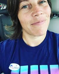 Vivian Frye's Instagram, Twitter & Facebook